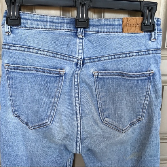 Bershka Jeans US Sz4 5 Pocket Skinny Medium Wash Med Rise - Picture 8 of 9
